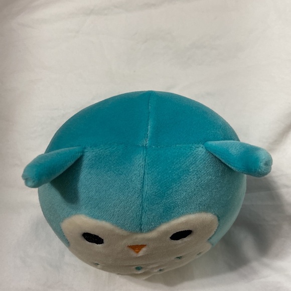 Like New! Squishmallows: Winston the Blue Owl. One size - 5 inch. - Picture 7 of 11